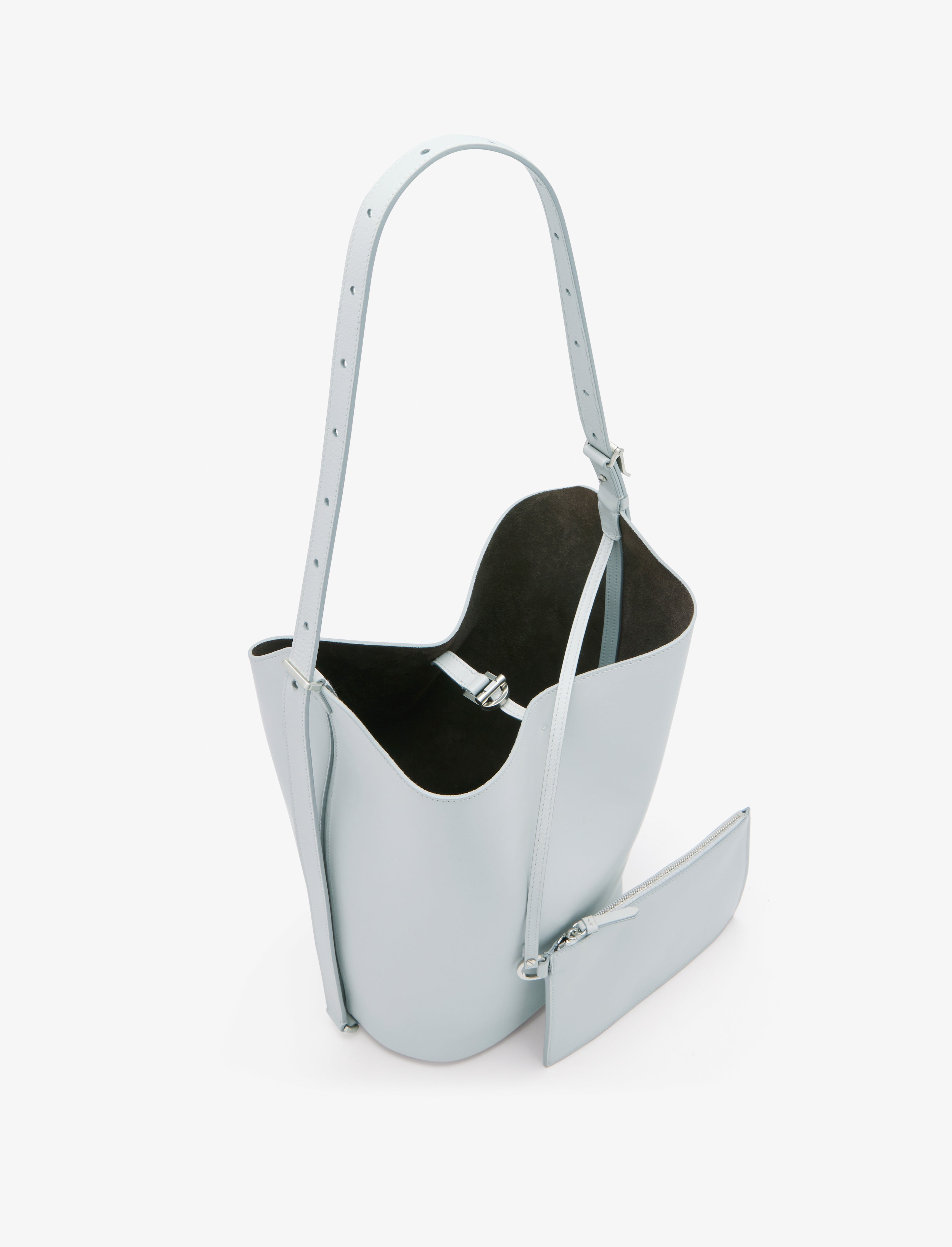 Brant Bucket Bag | Smooth Calf Leather, Adjustable Design 4